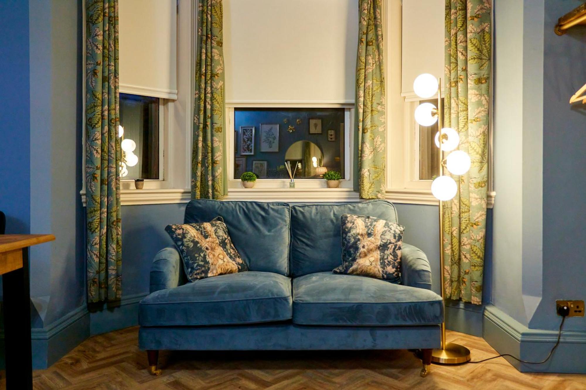 The Darwin Malvern Suite Great Malvern Extérieur photo